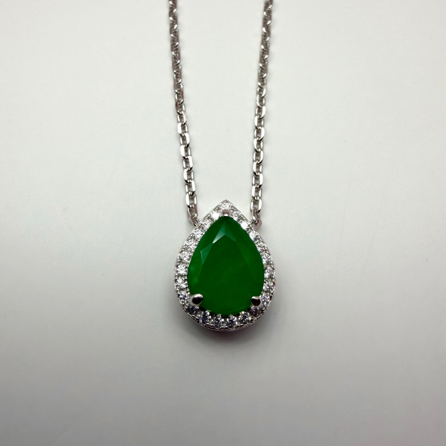 Cadena Esmeralda de laboratorio Gota Bisel Circones Plata Esterlina 925 Rodinada