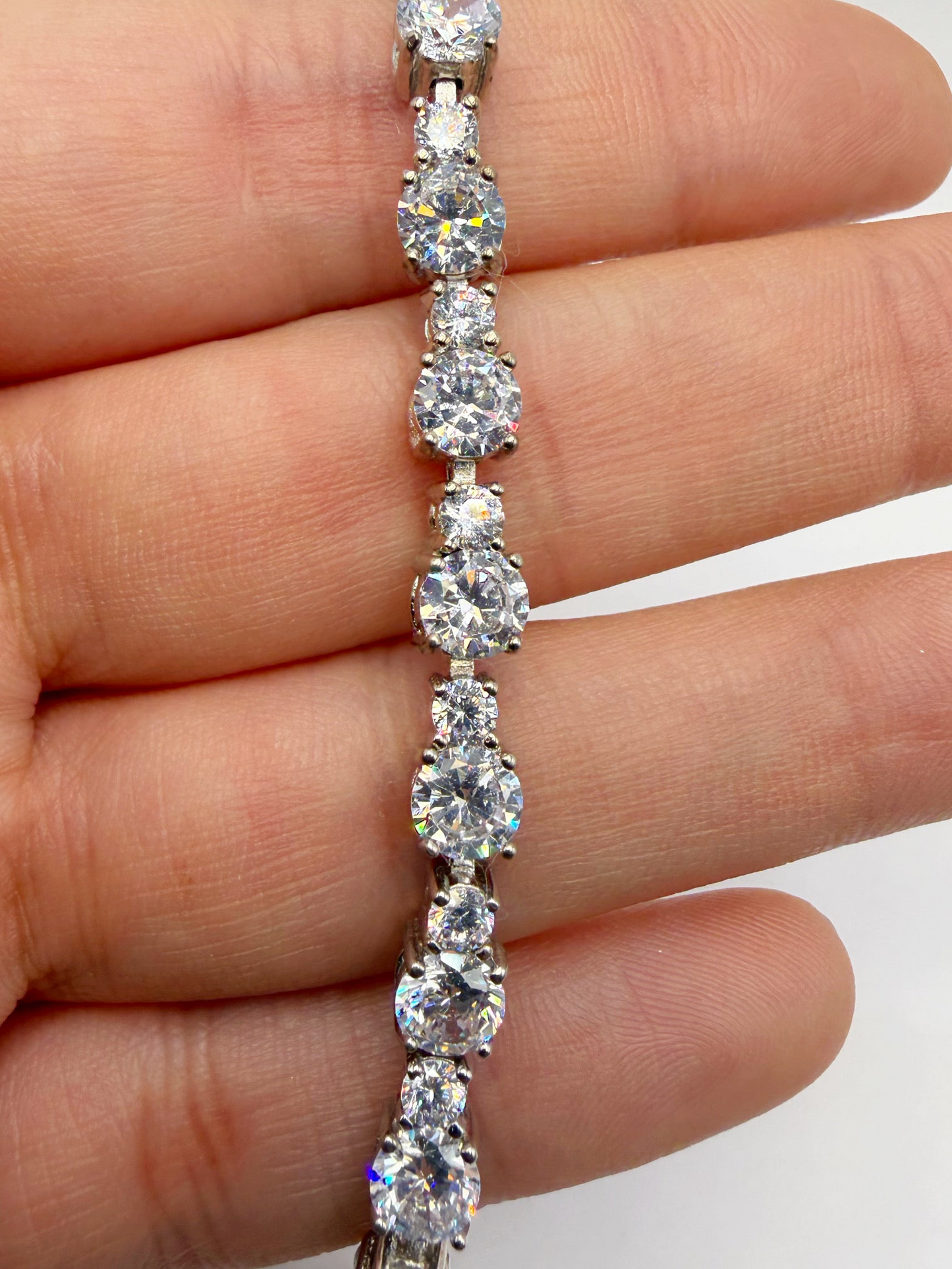 Pulsera tipo Tennis en plata esterlina 925 rodinada