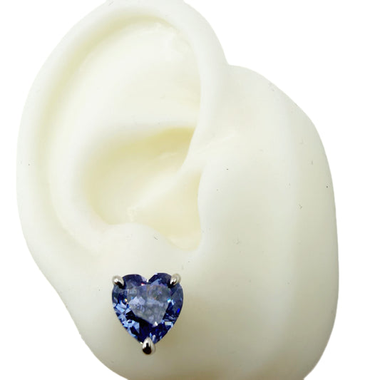 Aretes Corazón en Plata 925 Rodinada con Tanzanita de Laboratorio